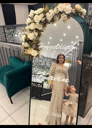 Işıltılı İşlemeli Krem Kız Çocuk Elbise - Görsel 5