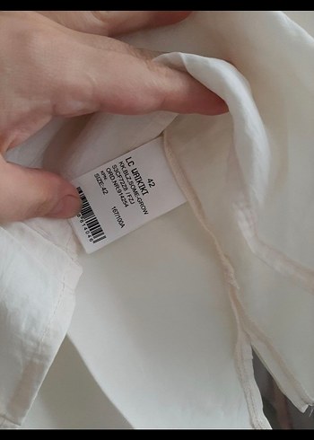 V Yaka Beyaz Kadın Bluz, Bol Kesim, Kısa Kollu - Görsel 4