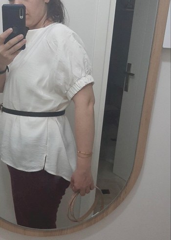 V Yaka Beyaz Kadın Bluz, Bol Kesim, Kısa Kollu - Görsel 6