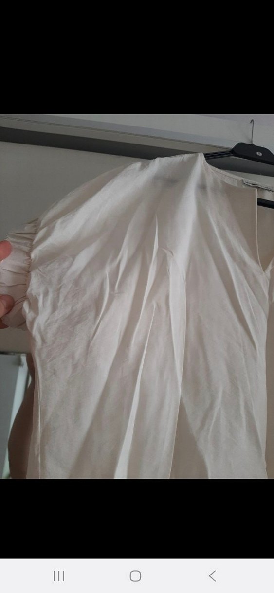 V Yaka Beyaz Kadın Bluz, Bol Kesim, Kısa Kollu - Görsel 5