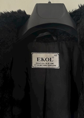 Uzun Siyah Süet Kürk Detaylı Kadın Kaban - Görsel 3