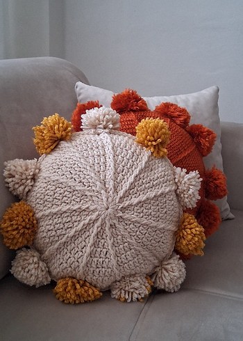 Bohem Tarzı Bej Nakışlı Yuvarlak Minder - Görsel 2