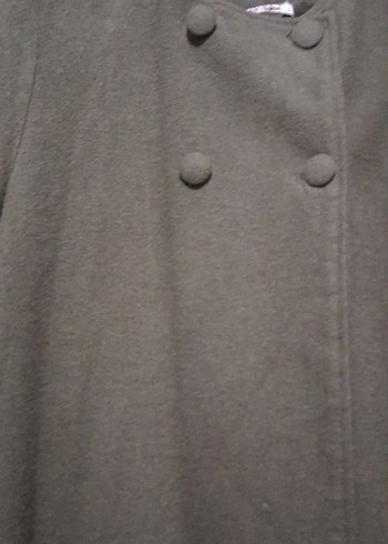 Düğmeli Uzun Kadın Kabanı - Görsel 3