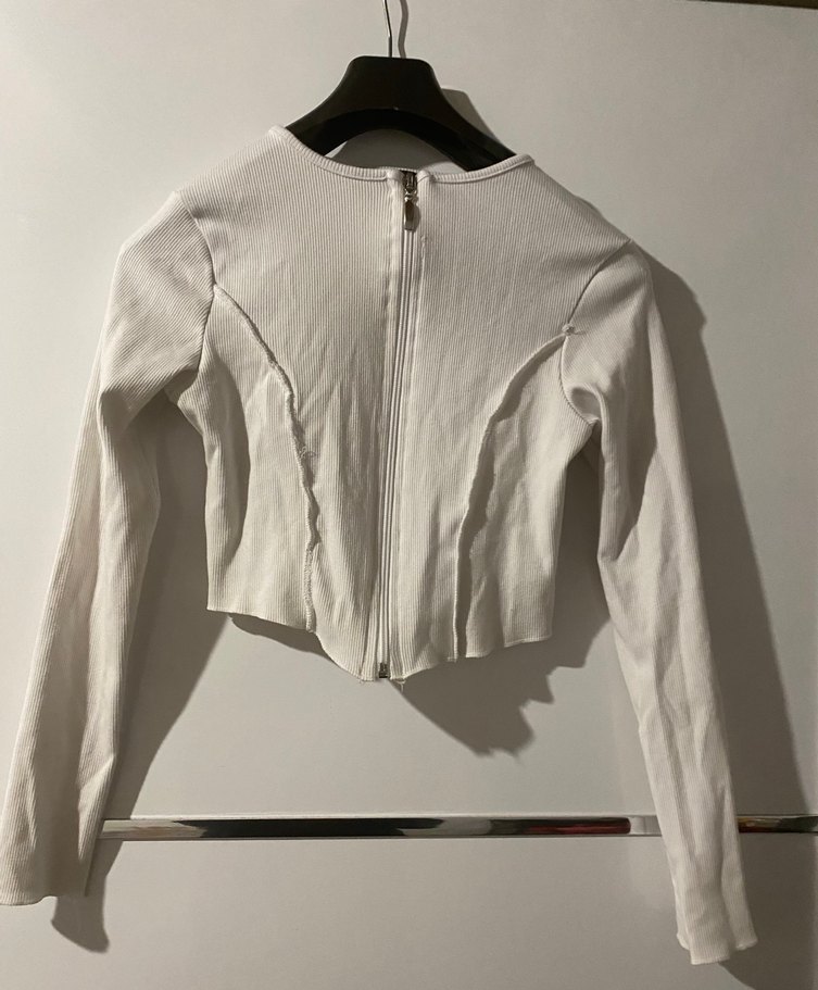 Kadın Beyaz Fermuarlı Uzun Kollu ters dikiş crop - Görsel 2