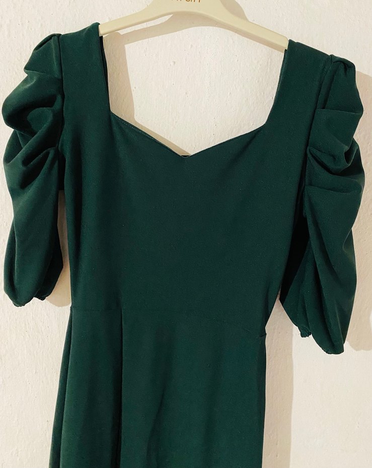 Drapeli V Yaka zümrüt yeşili Uzun Elbise - Görsel 5