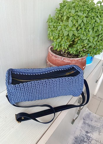  Beden Mavi Örgü Silindir Kadın Çanta