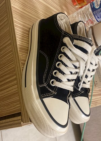 LC Waikiki Converse