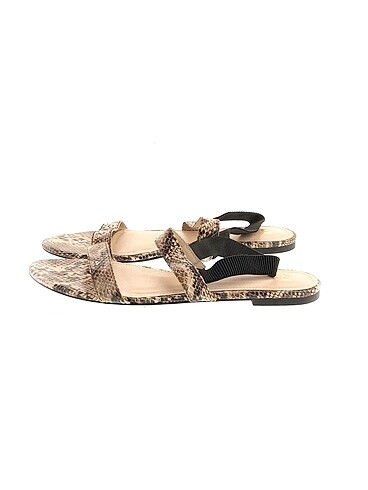 H&M Sandalet %70 İndirimli.