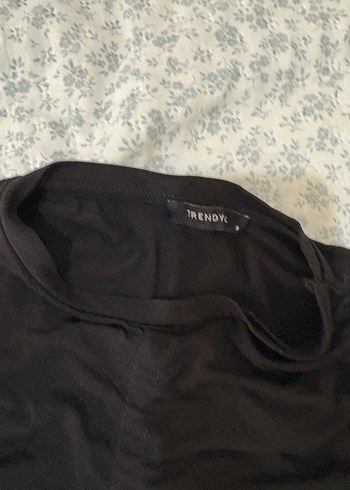 Uzun Kollu Siyah Büzgülü Bluz - Görsel 2