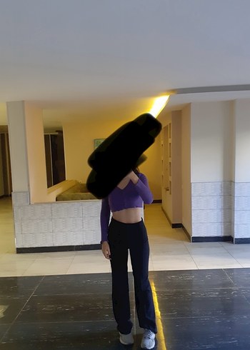 Koton Mor V Yaka Uzun Kollu Kadın crop Triko