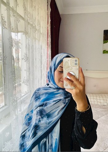 Kadın Çok Renkli Pliseli Suni Kumaş Şal - Görsel 2