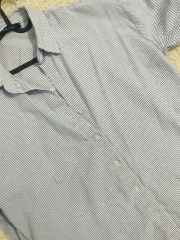 Düğmeli Mavi Çizgili Kadın Gömlek - Görsel 5