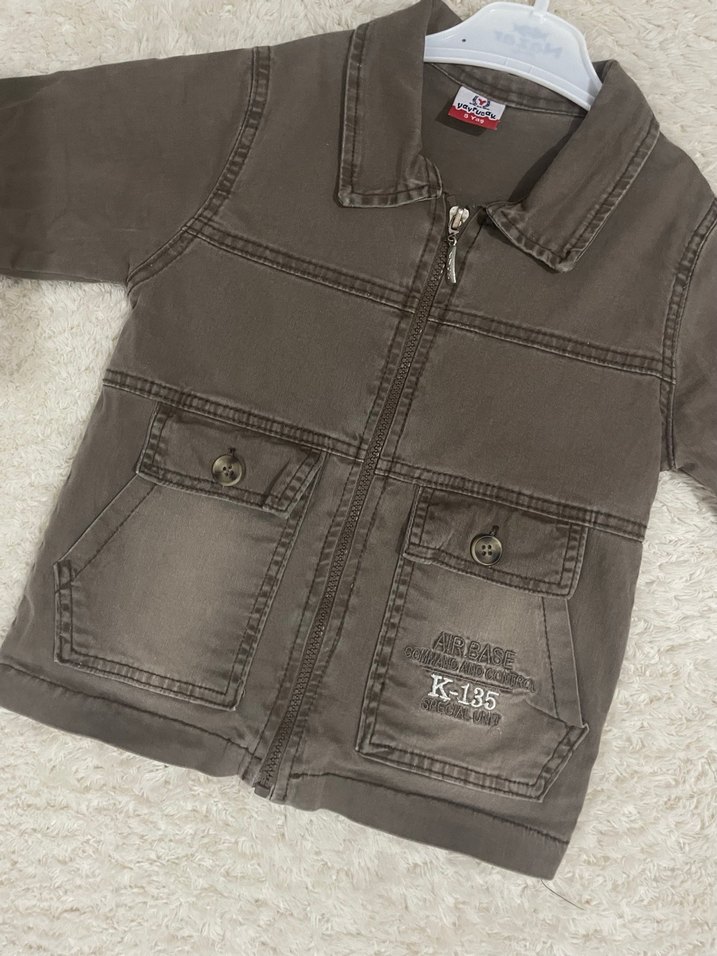 Erkek Çocuk Kahverengi Düğmeli Ceket - Görsel 2