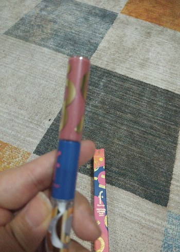 Flormar çift taraflı ruj - Görsel 3