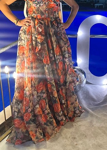 Çiçek Desenli Uzun Straplez Bohem Elbise - Görsel 3