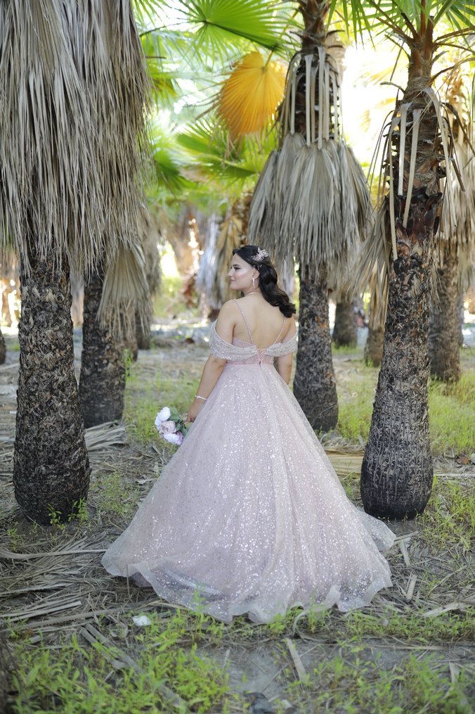 Pembe Straplez Parlak Uzun Bohem Gelinlik - Görsel 3