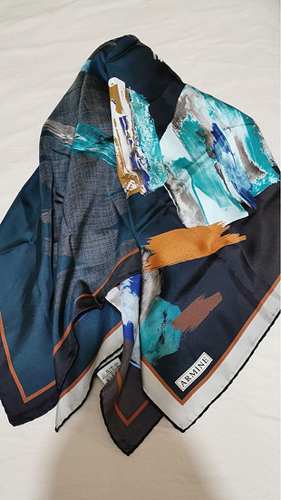 Armine Eşarp-TWILL
