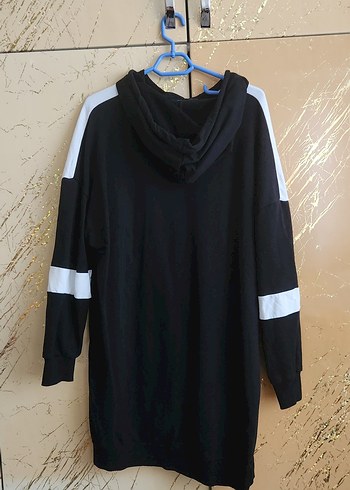 Kapüşonlu Uzun Siyah-Beyaz Kadın Sweatshirt - Görsel 2