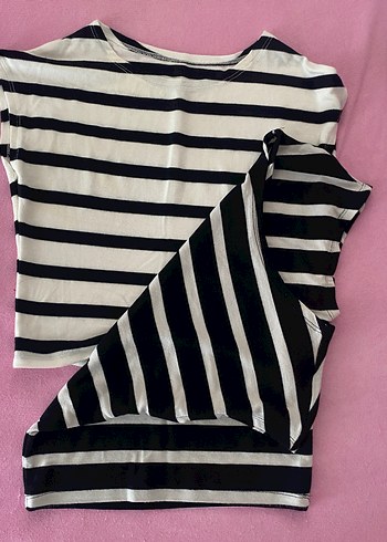 Çizgili Siyah Beyaz Hamile Tişörtü - Görsel 2