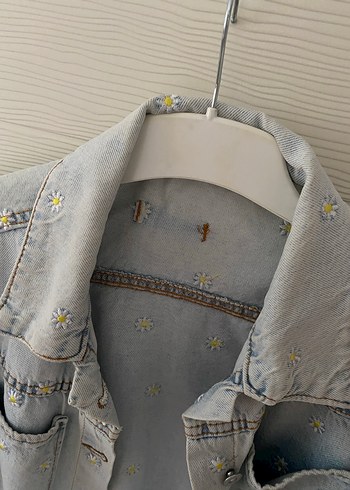 Gri Nakışlı Kadın Denim Ceket - Görsel 3