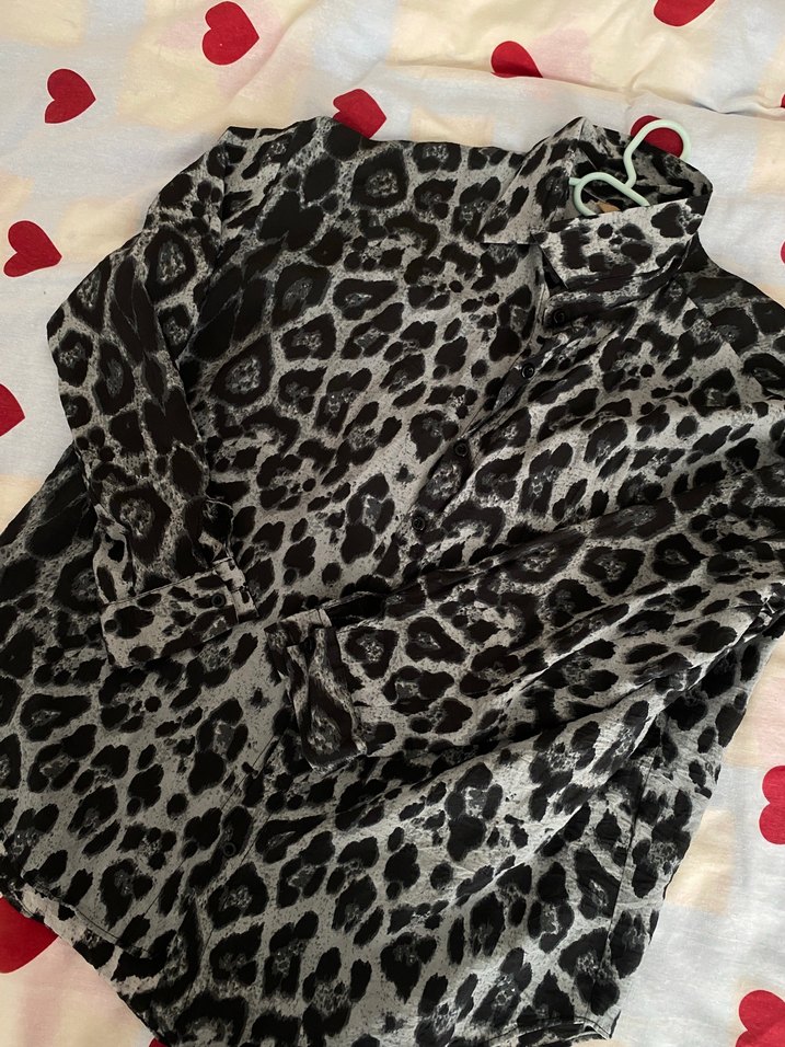 Gri Yılan Desenli Uzun Kollu Hamile Bluzu - Görsel 3