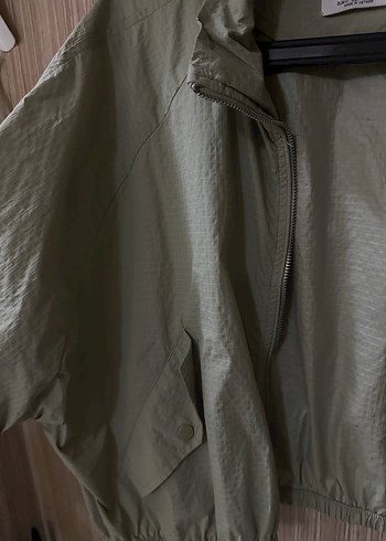 m Beden çeşitli Renk bershka yağmurluk