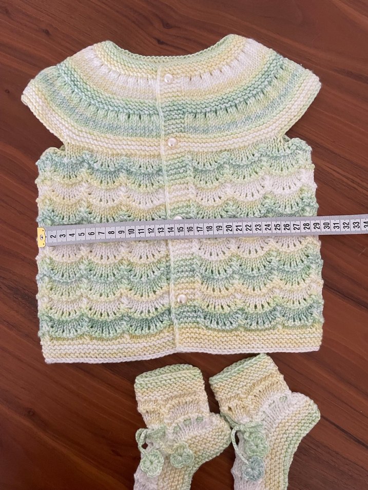 Pastel Renkli Örgü Bebek yelek Takımı - Görsel 4