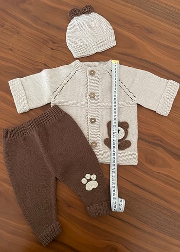 Organik 
Erkek Bebek Örgü Hırka, Pantolon ve Bere Seti - Görsel 3