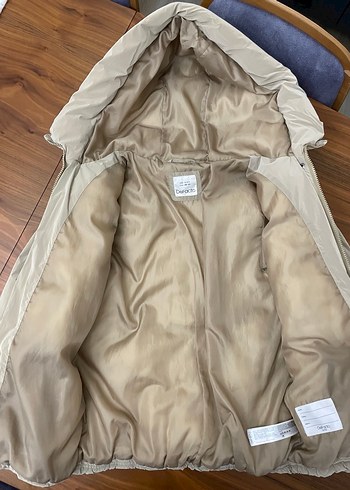 Kız çocuk bej mont - Görsel 2