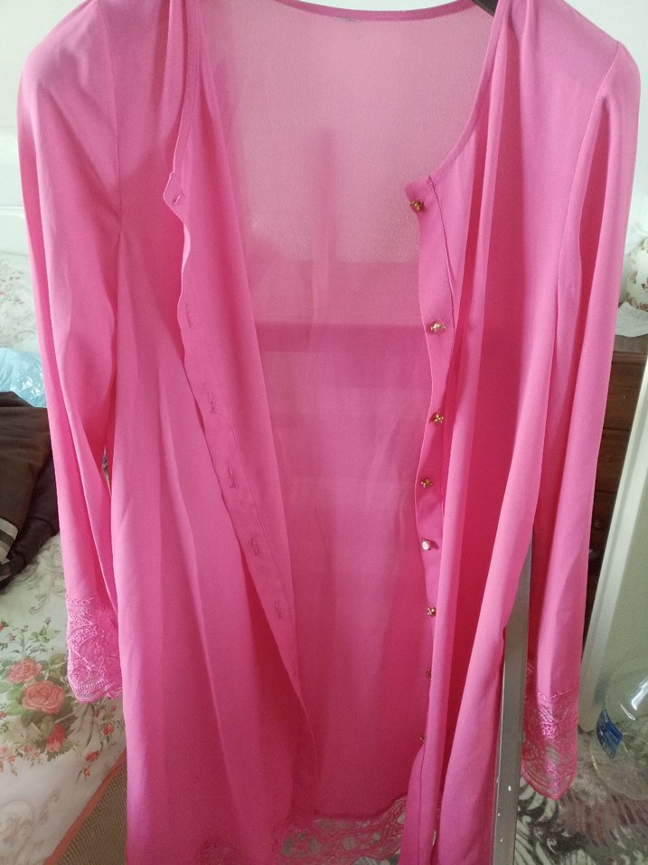 Pembe yuvarlak Yaka Dökümlü - Görsel 4