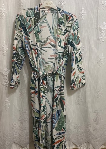 Uzun, bol kesim, çok renkli bohem kimono