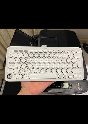 Logitech Logitech Beyaz Bluetooth Klavye Türkçe
