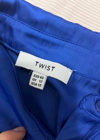 40 Beden Twist saten pantolon ve gömlek