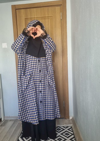 Uzun Kareli Mavi kapşonlu özel dikim sıfır çepli kaban