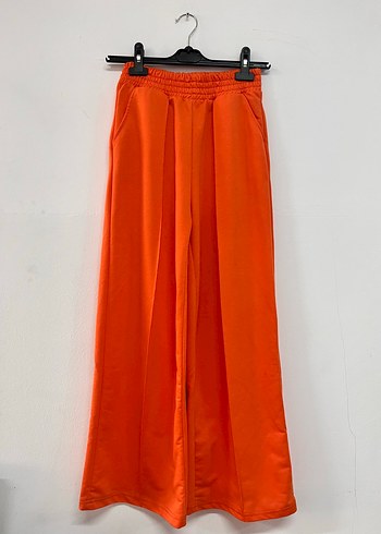 Turuncu Kadın Bol Kesim Kumaş Pantolon - Görsel 2