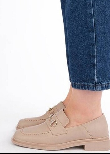 Oxford loafer
