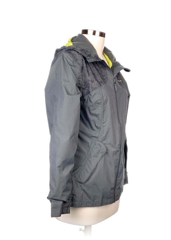 Decathlon Yağmurluk %70 İndirimli. - Görsel 2