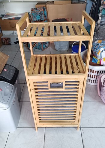 Ikea Bej Ahşap RaflıÇamaşır sepeti