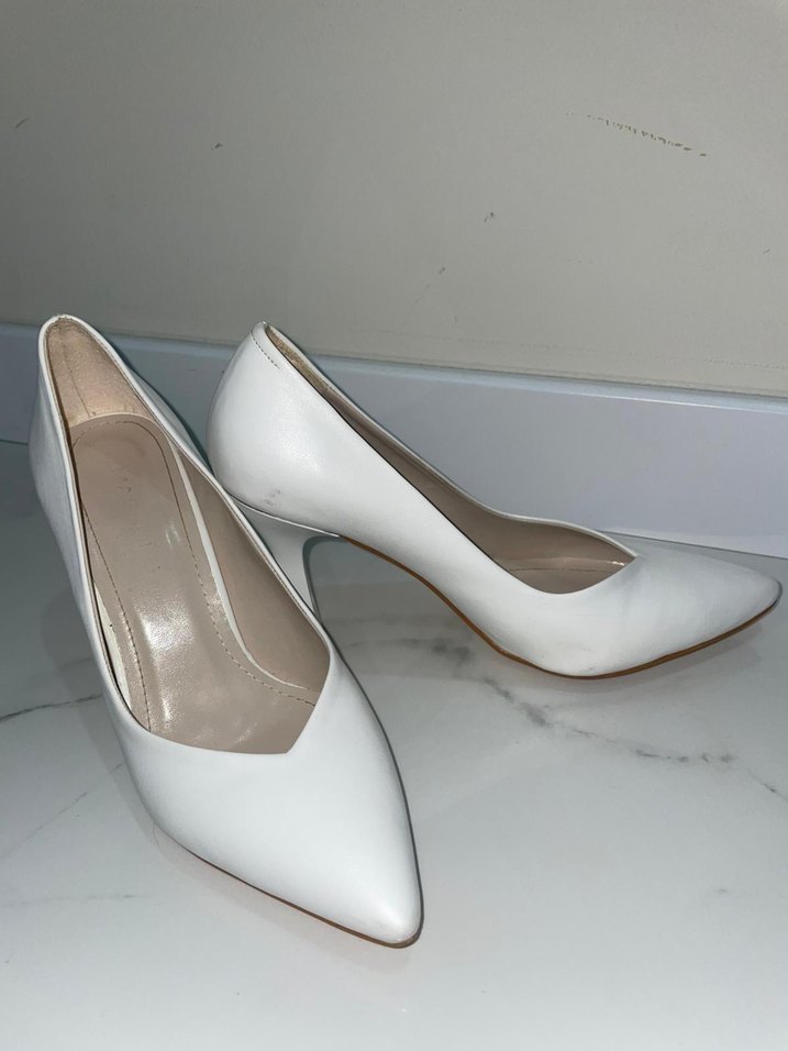 Beyaz Stiletto Topuklu Kadın Ayakkabı - Görsel 2