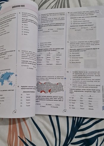  Beden Renk 11. Sınıf Coğrafya Soru Bankası