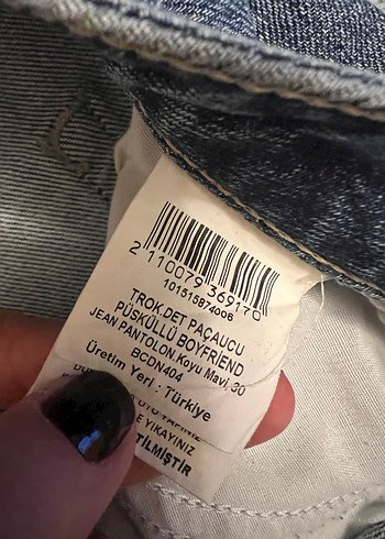 Beymen Club Koyu Mavi Düğmeli Rahat Kesim Kadın Kot Pantolon - Görsel 5