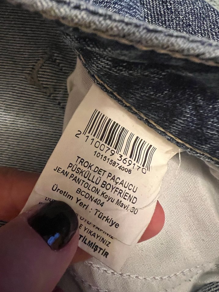 Beymen Club Koyu Mavi Düğmeli Rahat Kesim Kadın Kot Pantolon - Görsel 5