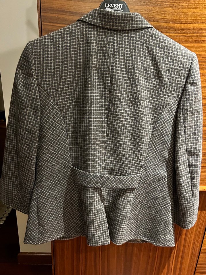 Kadın gri kaşe tek düğmeli  Blazer Ceket - Görsel 2