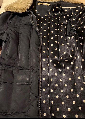 Yakası Kürklü Tommy hilfiger marka  Kadın Kışlık Mont - Görsel 3