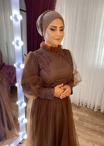 46 Beden Kahverengi Nakışlı Uzun Abiye Elbise