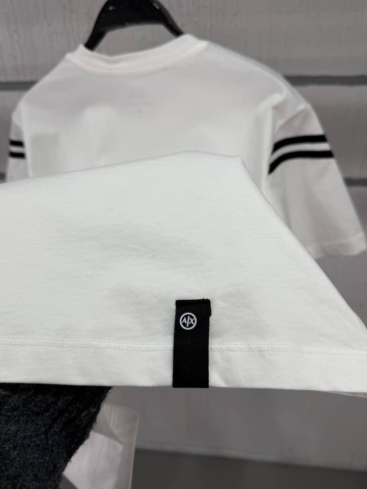 Gri Çizgili Beyaz Erkek Tişört - Görsel 4