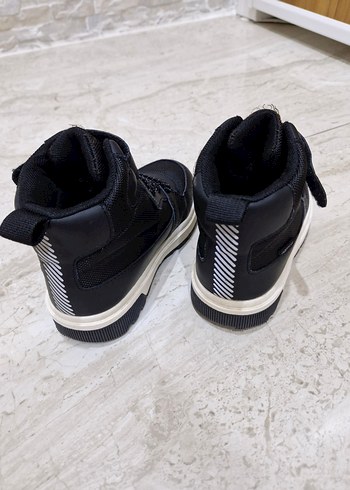 H&M erkek çocuk bot - Görsel 2