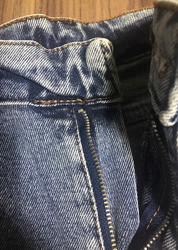 Yırtık Detaylı Gri Mavi Salaş Kadın Jean - Görsel 2