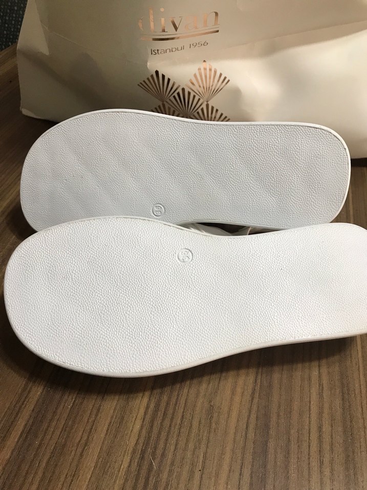 Beyaz Dolgu Topuklu Kadın Sandalet - Görsel 4