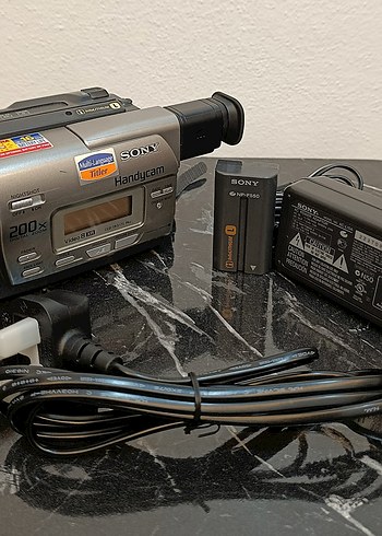 SONY HANDYCAM CCD-TR317E-PAL 200X - Görsel 5